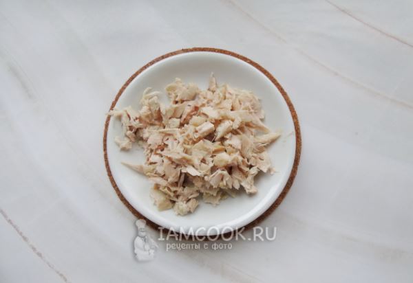Сборная мясная солянка с капустой, грибами и картошкой