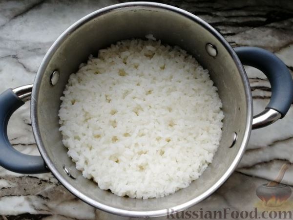 Рисовая запеканка с фаршем и помидорами